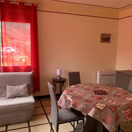 F2 Avec Jardin Et Climatisation A - Fr-1-703-148 Apartment